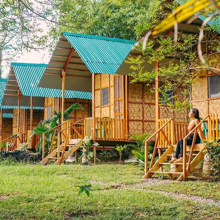 Green Acres Village Моалбоал Екстериор снимка